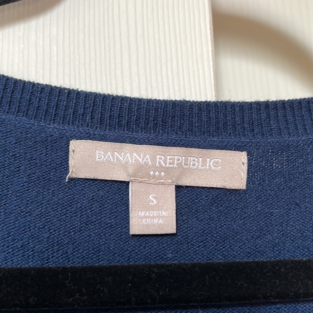 EC Banana Republic Bird Sweater - Picture 3 of 5